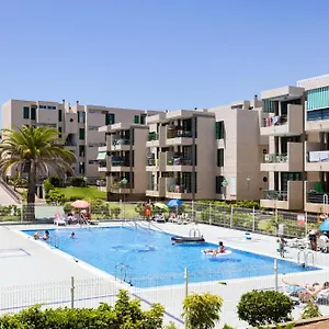  Apartment Classbnb - Three Spacious 150m From The Americas Promenade
