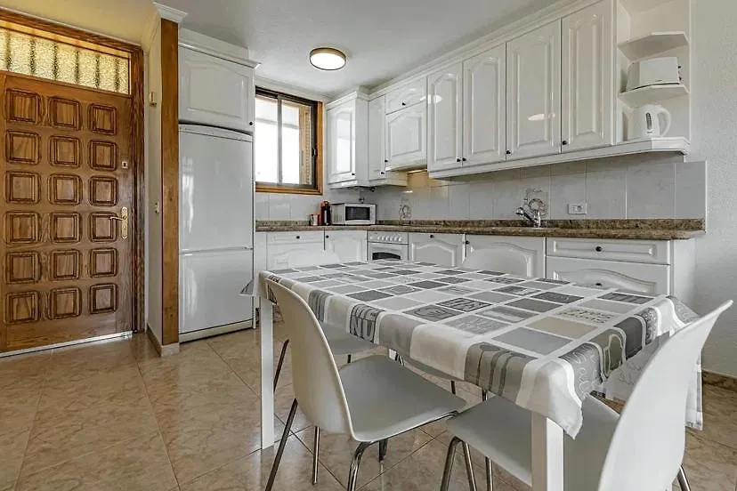 Tenerifeopenhome Bright Penthouse On The Beach Los Cristianos Арона